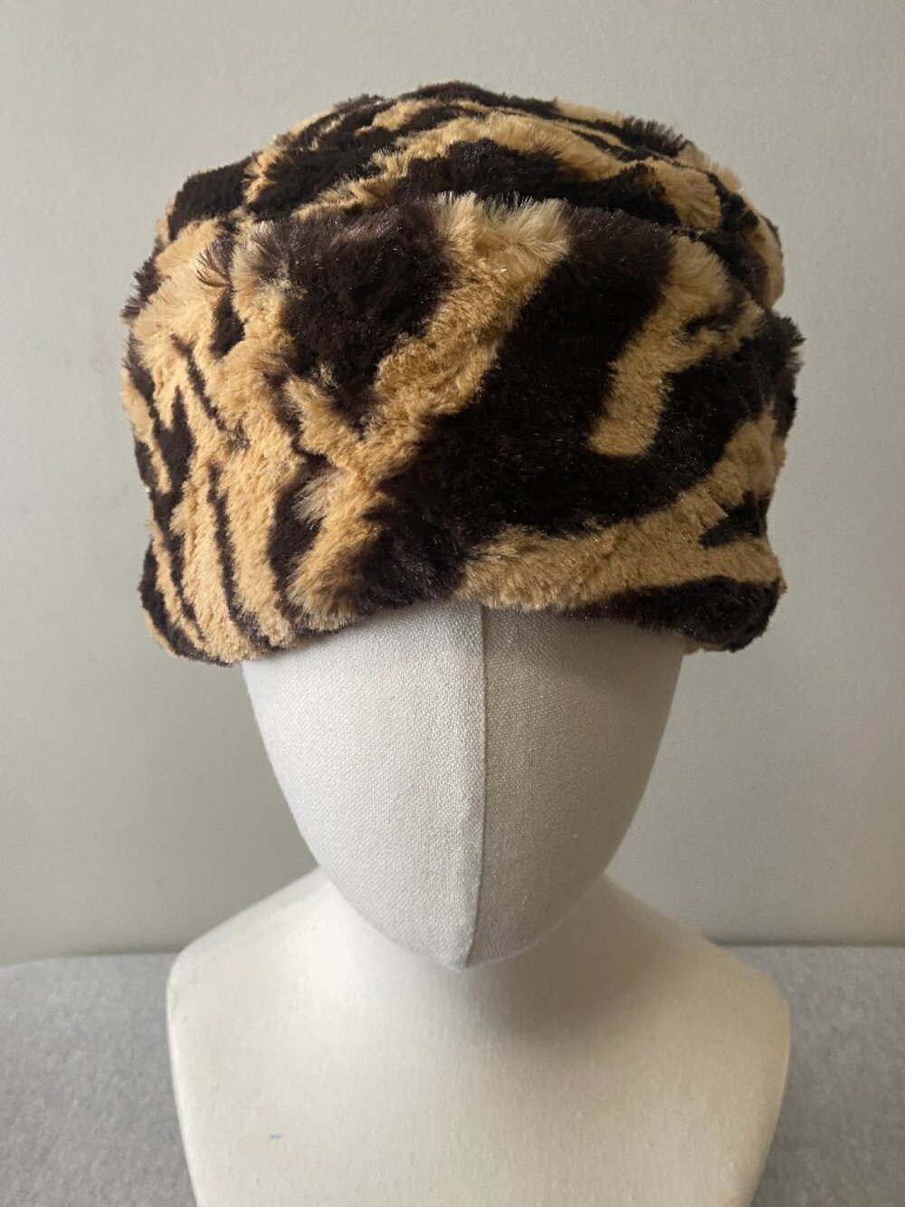 Adrienne Landau Animal Tiger Print Faux Fur Hat